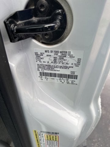 2006 Ford Super Duty F-350 DRW Lariat