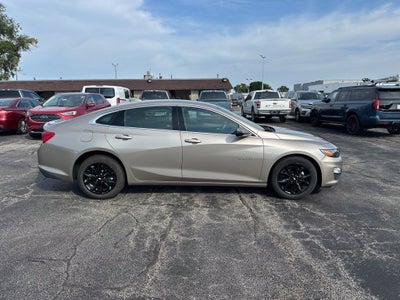 2025 Chevrolet Malibu LT