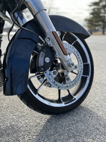 2021 Harley-Davidson Street Glide FLHX Base