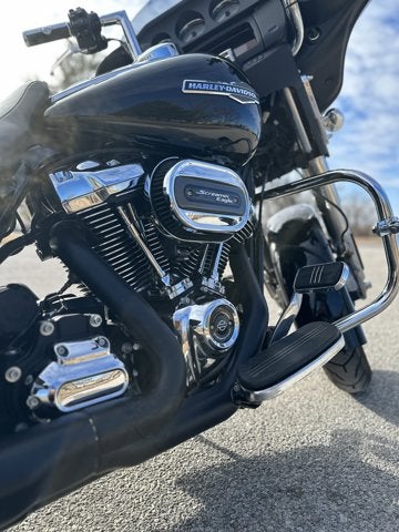 2021 Harley-Davidson Street Glide FLHX Base