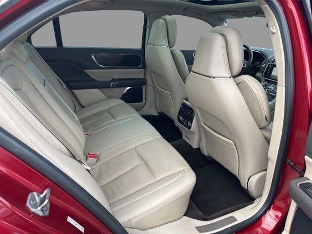 2017 Lincoln Continental Reserve