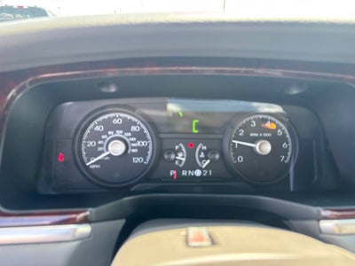 2006 Lincoln Town Car Signature Limited