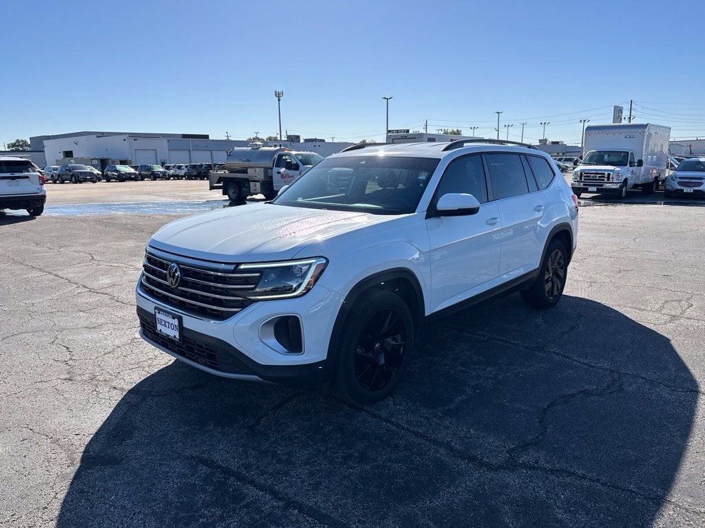 2024 Volkswagen Atlas 2.0T SE w/Technology