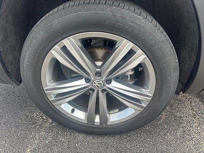 2019 Volkswagen Atlas 3.6L V6 SE w/Technology R-Line