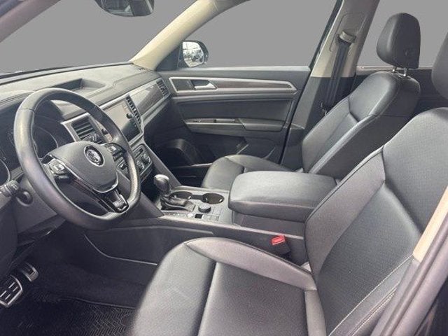 2019 Volkswagen Atlas 3.6L V6 SE w/Technology R-Line
