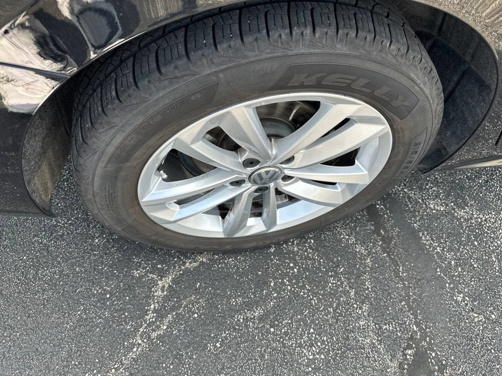 2020 Volkswagen Passat 2.0T SE