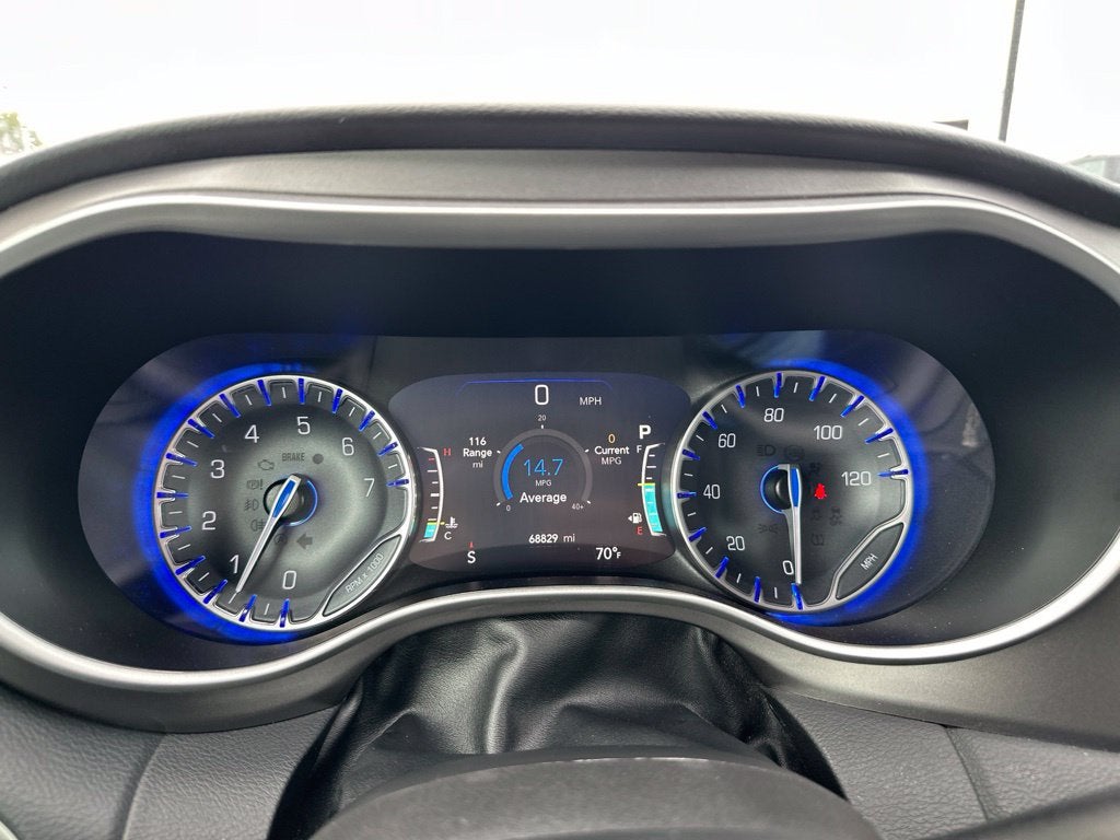 2023 Chrysler Pacifica Touring L