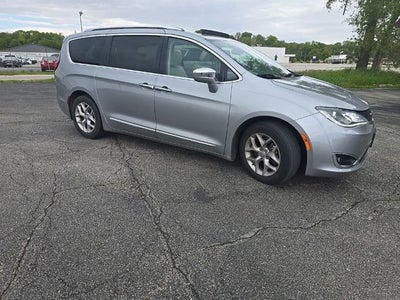 2019 Chrysler Pacifica Limited