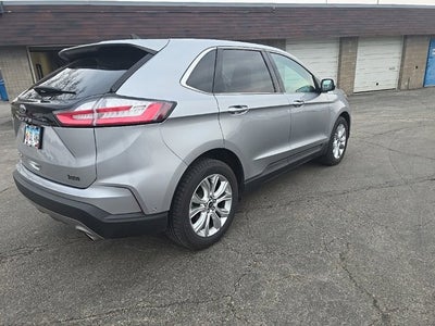 2021 Ford Edge Titanium