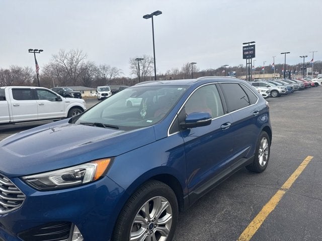 2020 Ford Edge Titanium