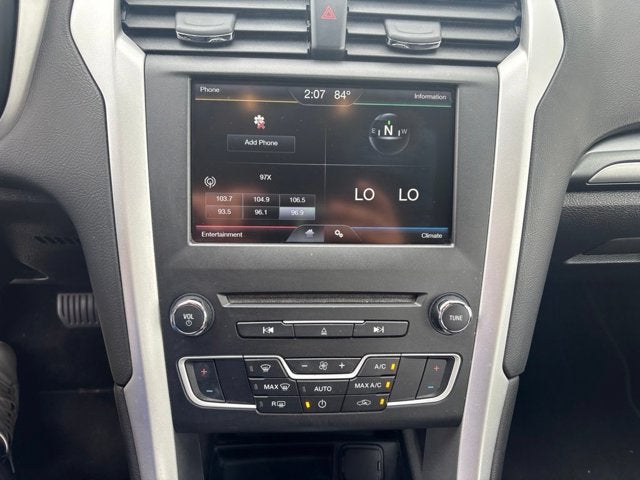 2016 Ford Fusion SE