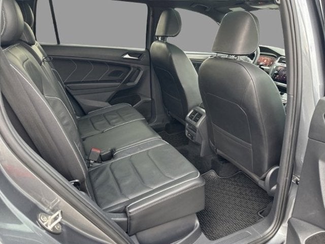 2022 Volkswagen Tiguan SEL R-Line