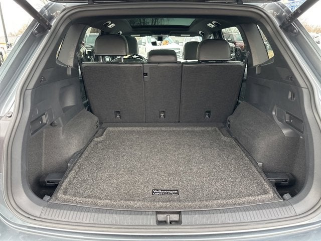 2022 Volkswagen Tiguan SEL R-Line