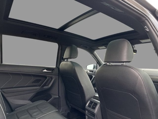 2022 Volkswagen Tiguan SEL R-Line