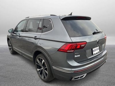 2022 Volkswagen Tiguan SEL R-Line