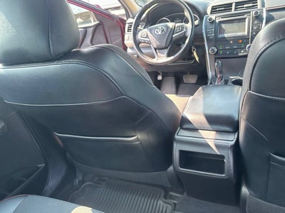 2016 Toyota Camry SE