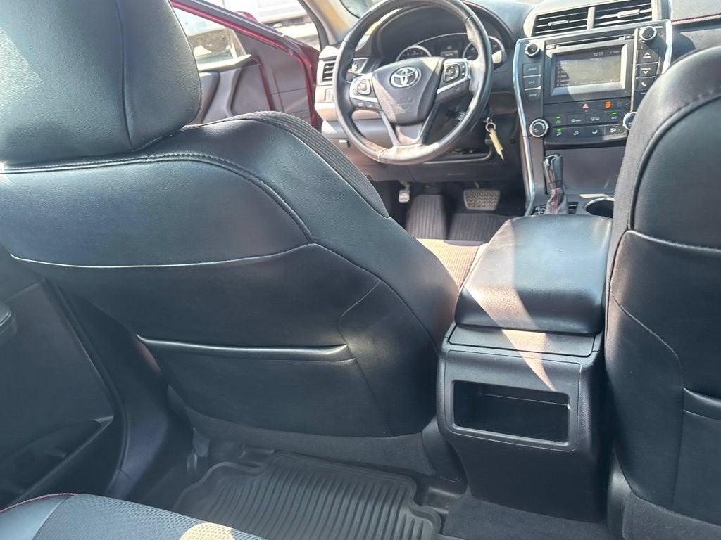 2016 Toyota Camry SE