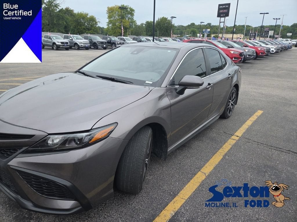 2024 Toyota Camry SE