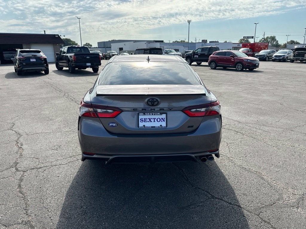 2024 Toyota Camry SE