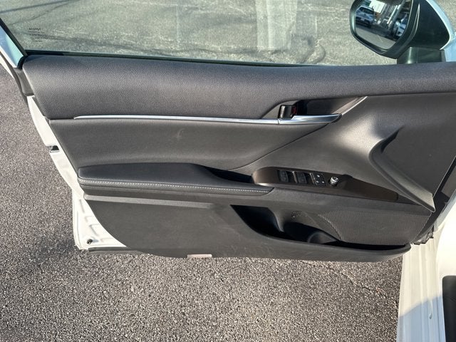 2021 Toyota Camry Hybrid XSE