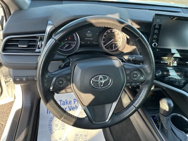 2021 Toyota Camry Hybrid XSE