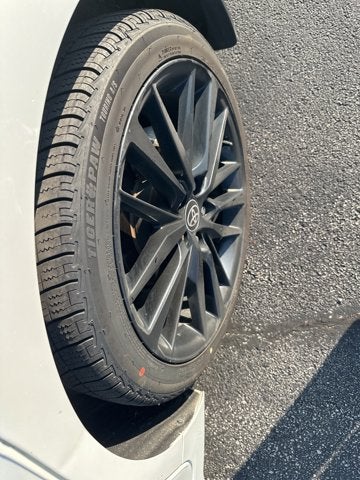 2021 Toyota Camry Hybrid XSE