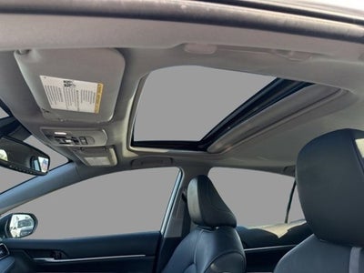 2021 Toyota Camry Hybrid XSE