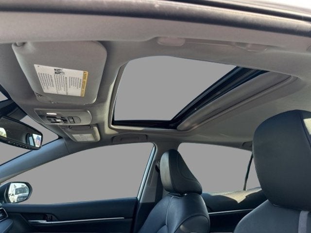 2021 Toyota Camry Hybrid XSE