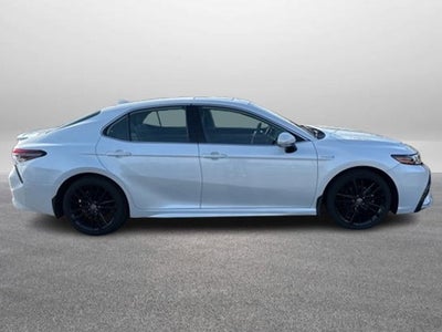 2021 Toyota Camry Hybrid XSE