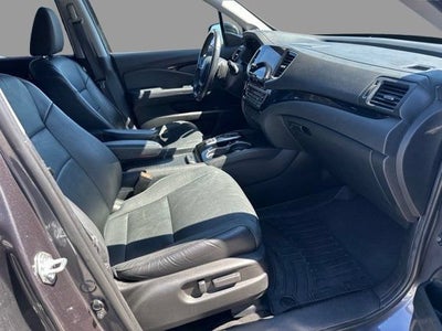 2021 Honda Pilot Touring 7-Passenger