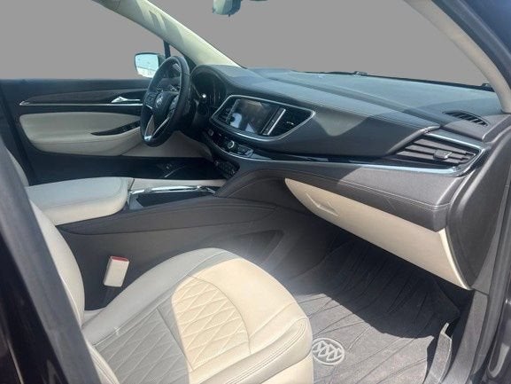 2022 Buick Enclave Avenir
