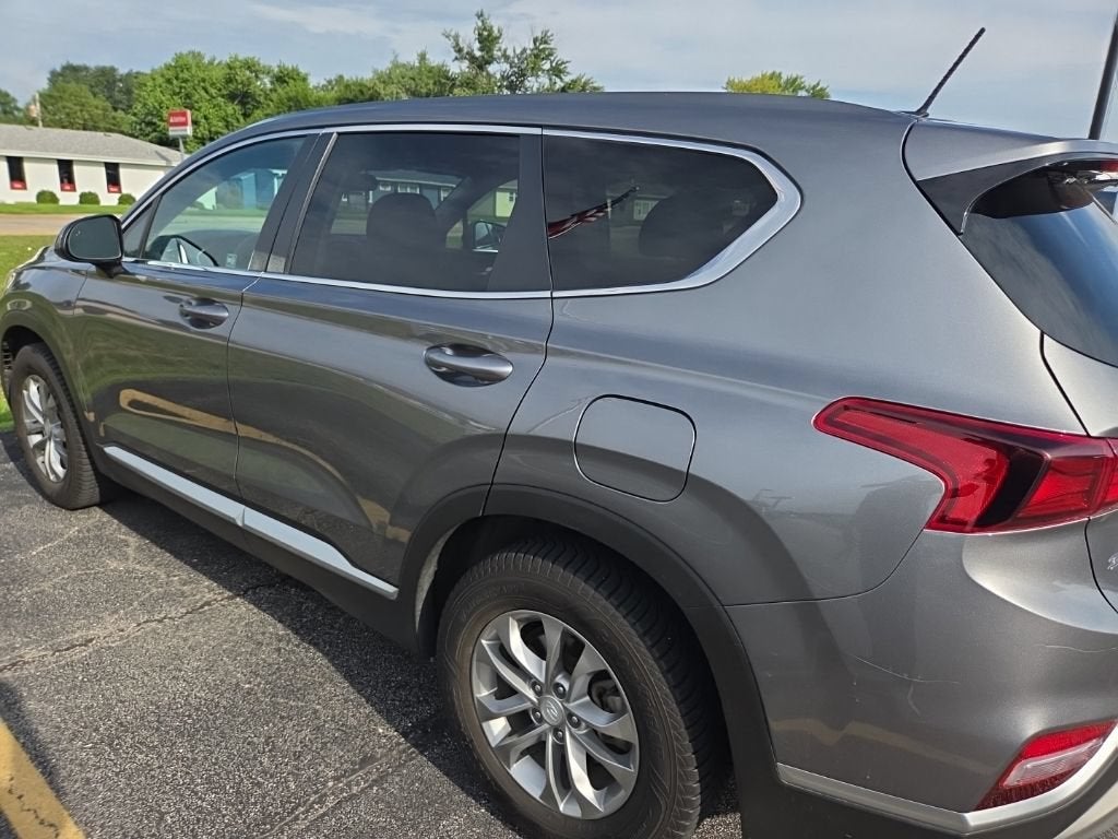 2019 Hyundai Santa Fe SE