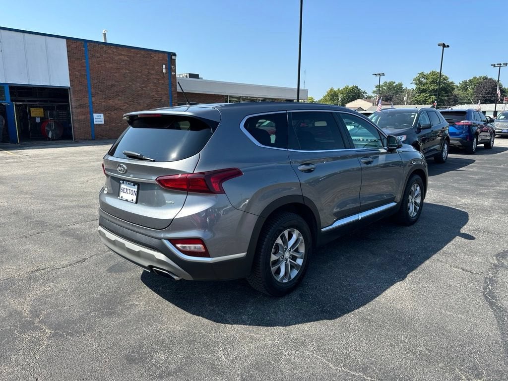 2019 Hyundai Santa Fe SE