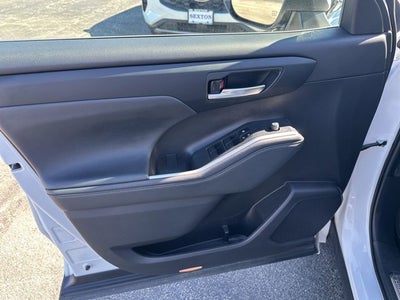 2023 Toyota Highlander XLE