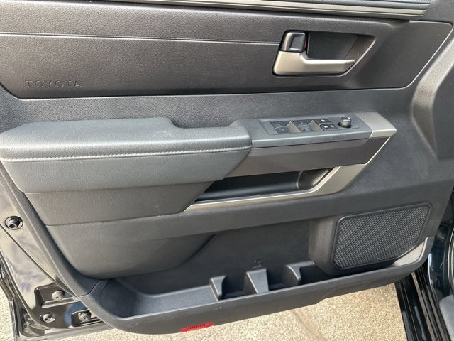 2023 Toyota Tundra 4WD SR5