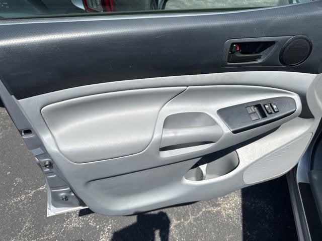 2015 Toyota Tacoma Base
