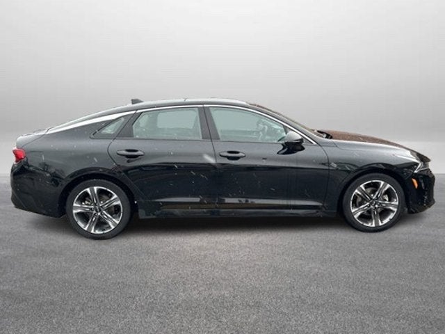 2022 Kia K5 EX