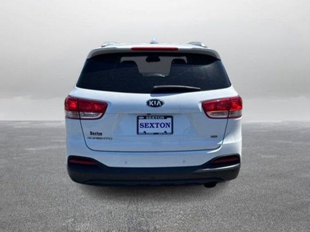 2017 Kia Sorento LX