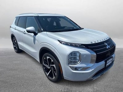 2022 Mitsubishi Outlander SEL