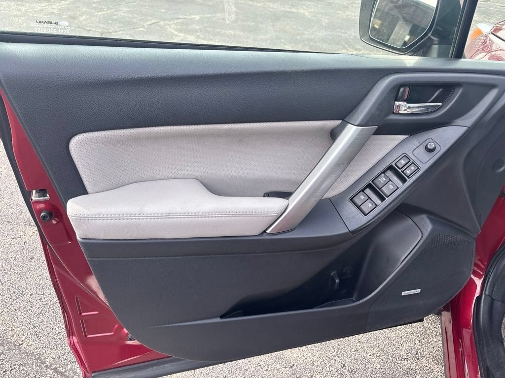 2016 Subaru Forester 2.5i Touring