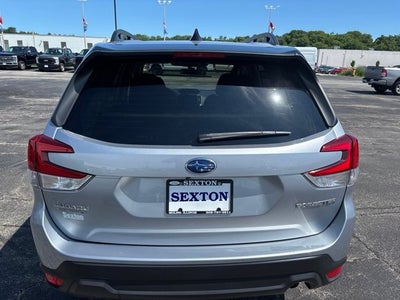 2024 Subaru Forester Premium
