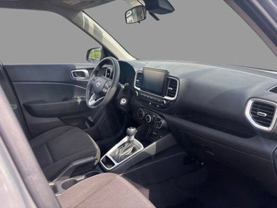 2021 Hyundai Venue SE