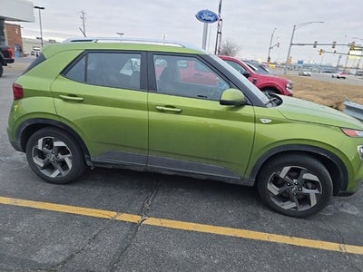 2024 Hyundai Venue SEL