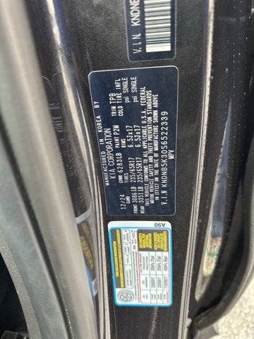 2025 Kia Carnival LXS